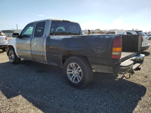 Photo 2 from auction – 2001 CHEVROLET SILVERADO with VIN 2GCEC19T111396185