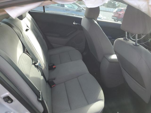 Photo 10 from auction – 2016 KIA FORTE LX with VIN KNAFX4A65G5523573