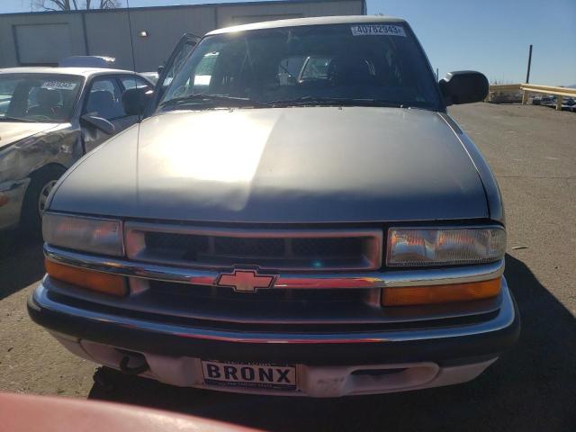 Photo 5 from auction – 2000 CHEVROLET BLAZER with VIN 1GNDT13W9Y2388593