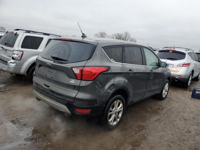 Photo 3 from auction – 2019 FORD ESCAPE SE with VIN 1FMCU9GD9KUB54180