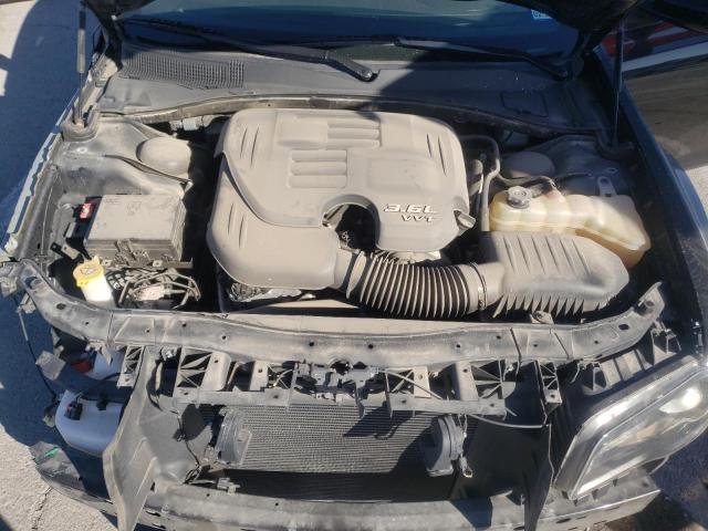 Photo 12 from auction – 2019 CHRYSLER 300 S with VIN 2C3CCABG8KH707984
