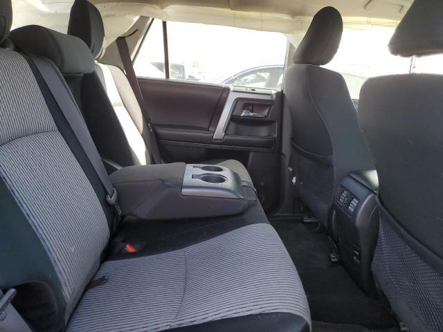 Photo 11 from auction – 2017 TOYOTA 4RUNNER SR with VIN JTEBU5JRXH5431883