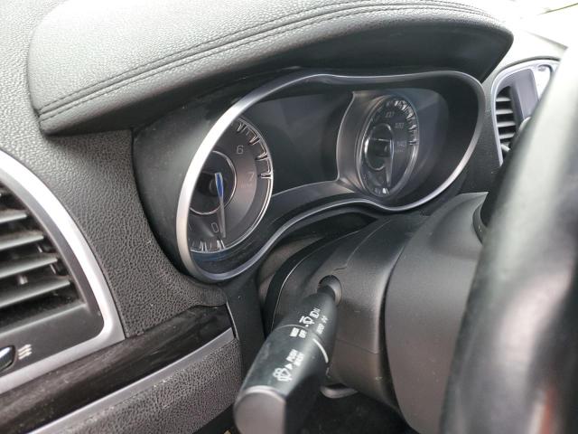 Photo 9 from auction – 2015 CHRYSLER 300 LIMITE with VIN 2C3CCAAG2FH755889
