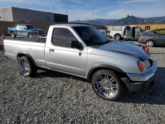 Foto 4 de la subasta – 2000 NISSAN FRONTIER con VIN 1N6DD21S8YC415852