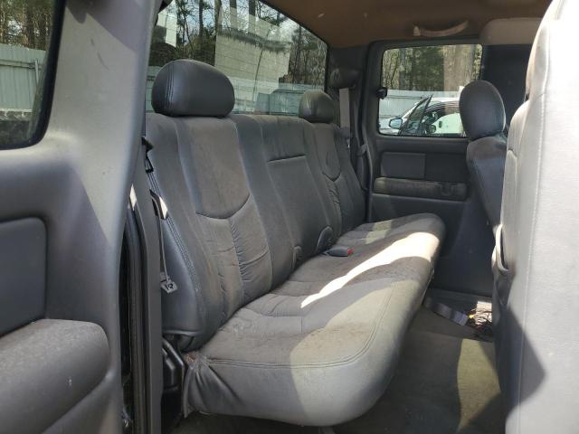 Photo 10 from auction – 2003 CHEVROLET SILVERADO with VIN 1GCEK19T53E226156