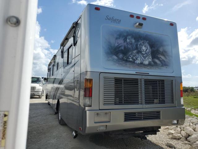 Photo 3 from auction – 2003 SAFA MOTORHOME with VIN 1RFB2454033024297