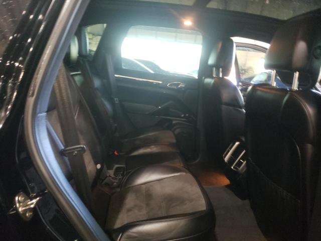 Photo 11 from auction – 2017 PORSCHE CAYENNE with VIN WP1AA2A25HKA86160
