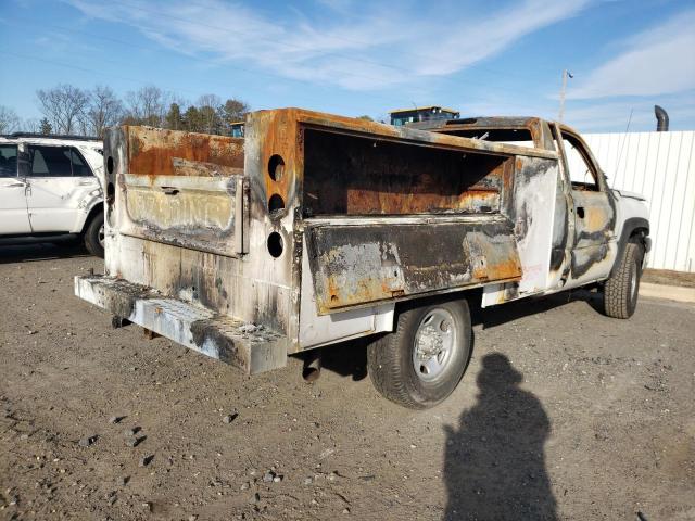 Photo 3 from auction – 2006 CHEVROLET SILVERADO with VIN 1GBHC24U66E174786