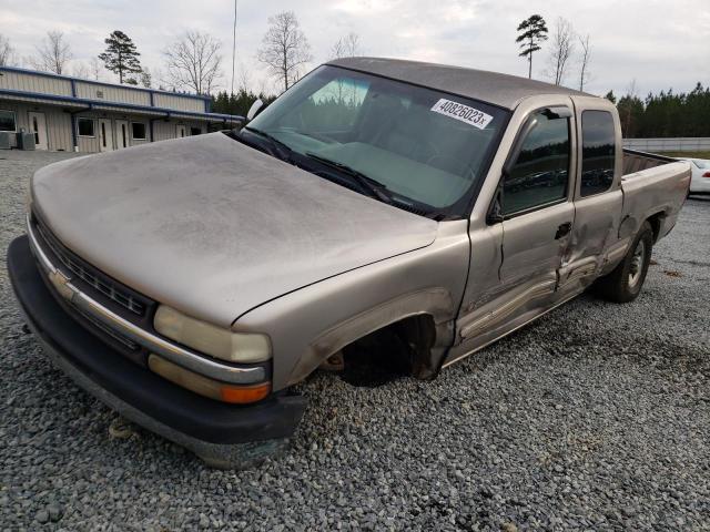 CHEVROLET SILVERADO 2000 with VIN 1GCGK29U2YE304844 - Photo from auction