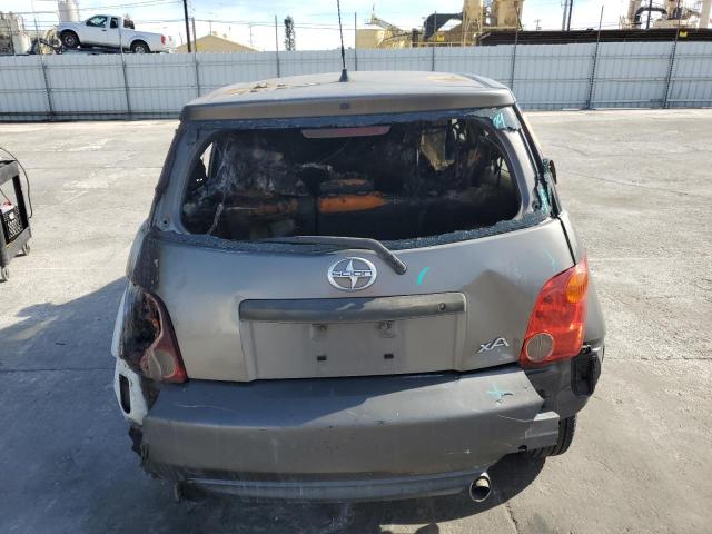 Photo 6 from auction – 2004 TOYOTA SCION XA with VIN JTKKT624540045193