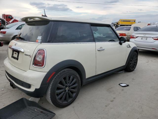 Photo 3 from auction – 2010 MINI COOPER S with VIN WMWMF7C59ATZ72919
