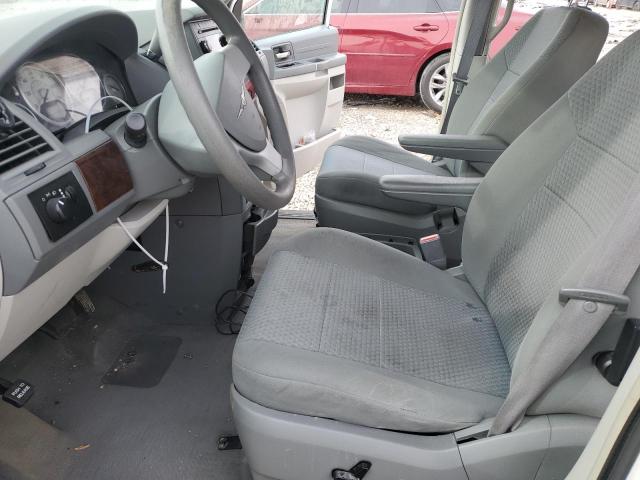 Photo 7 from auction – 2010 CHRYSLER TOWN & COU with VIN 2A4RR4DE1AR310539