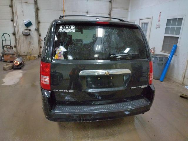 Photo 6 from auction – 2010 CHRYSLER TOWN & COU with VIN 2A4RR5D18AR132471