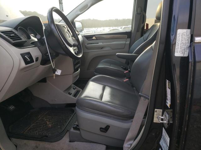 Photo 7 from auction – 2010 VOLKSWAGEN ROUTAN with VIN 2V4RW3D16AR369999