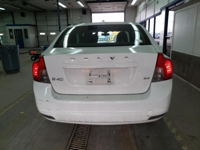Photo 6 from auction – 2010 VOLVO S40 2.4I with VIN YV1390MS1A2504765