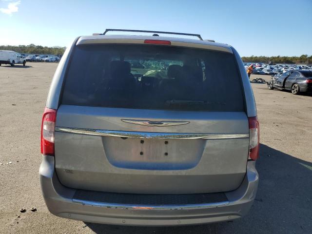 Photo 6 from auction – 2014 CHRYSLER TOWN & COU with VIN 2C4RC1BGXER234433
