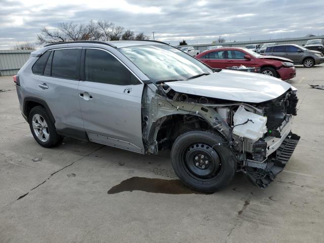 Photo 4 from auction – 2020 TOYOTA RAV4 XLE with VIN 2T3W1RFV1LW080732