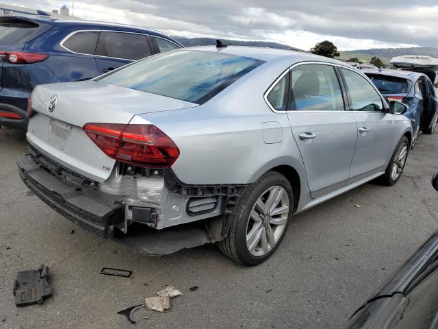 Photo 3 from auction – 2017 VOLKSWAGEN PASSAT SE with VIN 1VWGT7A37HC080265