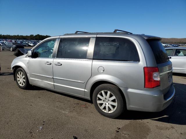 Photo 2 from auction – 2014 CHRYSLER TOWN & COU with VIN 2C4RC1BGXER234433