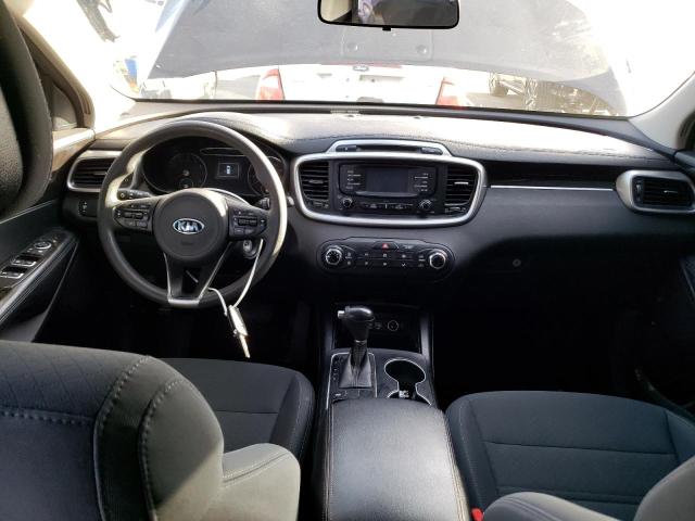 Photo 8 from auction – 2016 KIA SORENTO LX with VIN 5XYPG4A36GG168272