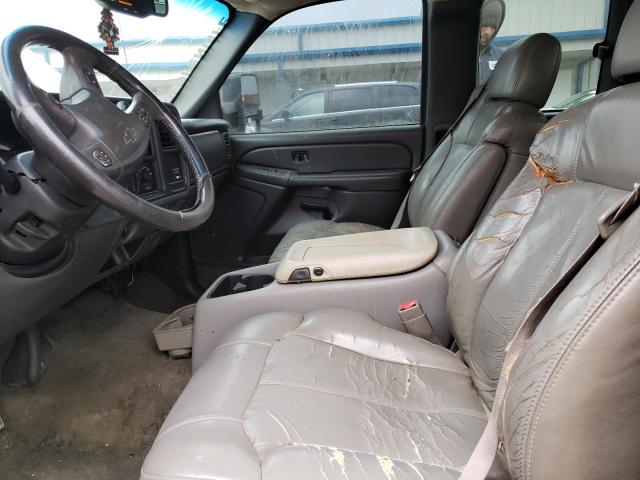 Photo 7 from auction – 2004 CHEVROLET SILVERADO with VIN 2GCEK19T941274665