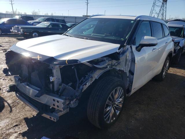 TOYOTA HIGHLANDER 2022 with VIN 5TDEBRCH2NS090214 - Photo from auction