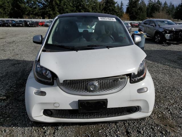 Photo 5 from auction – 2016 SMART FORTWO with VIN WMEFJ5DA4GK078854