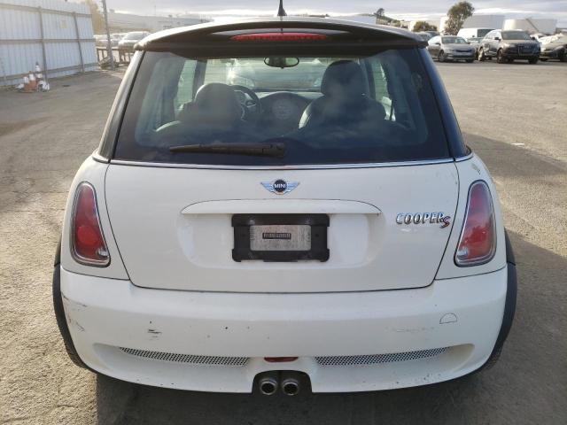 Photo 6 from auction – 2006 MINI COOPER S with VIN WMWRE33546TJ33513
