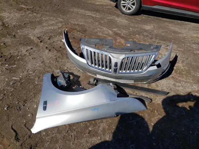 Photo 12 from auction – 2010 LINCOLN MKS with VIN 1LNHL9FT8AG605114