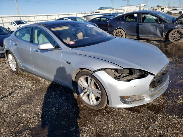 Photo 4 from auction – 2015 TESLA MODEL S with VIN 5YJSA1E28FF114618