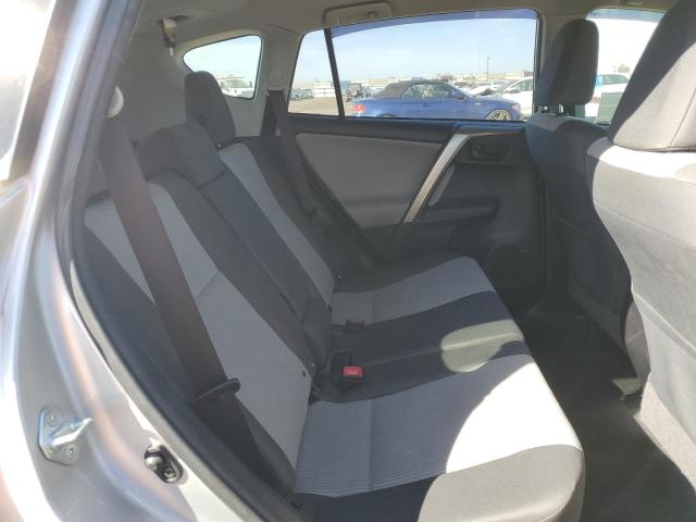 Photo 10 from auction – 2015 TOYOTA RAV4 LE with VIN JTMZFREV4FJ034458