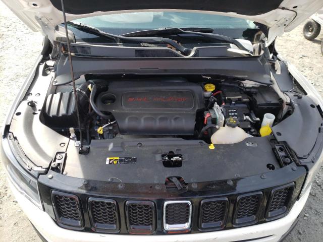 Photo 11 from auction – 2018 JEEP COMPASS LA with VIN 3C4NJCBB1JT410930