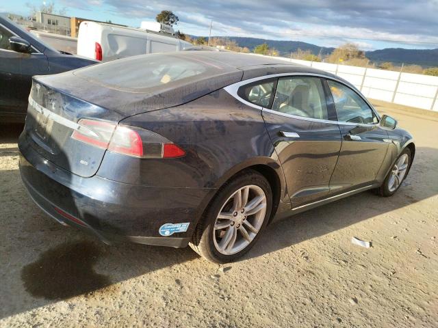 Photo 3 from auction – 2014 TESLA MODEL S with VIN 5YJSA1H13EFP54026