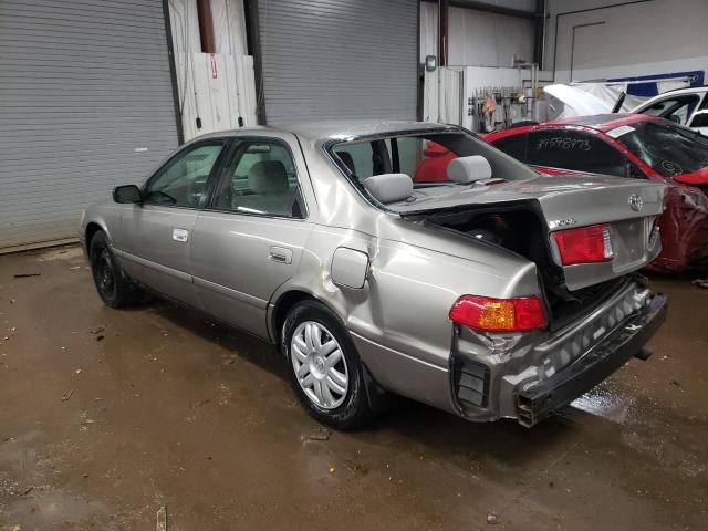 Photo 2 from auction – 2000 TOYOTA CAMRY CE with VIN 4T1BG22K2YU620962