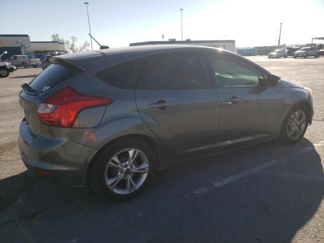 Zdjęcie 3 z aukcji – 2014 FORD FOCUS SE z VIN 1FADP3K23EL117614