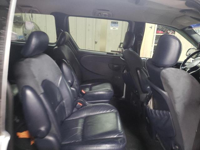 Photo 11 from auction – 2001 CHRYSLER TOWN AND C with VIN 2C8GP64L71R148220