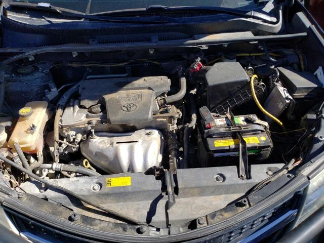 Photo 11 from auction – 2015 TOYOTA RAV4 LE with VIN 2T3BFREV0FW314641