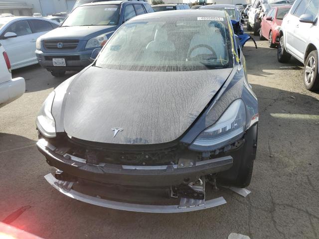 Photo 5 from auction – 2019 TESLA MODEL 3 with VIN 5YJ3E1EB3KF421696