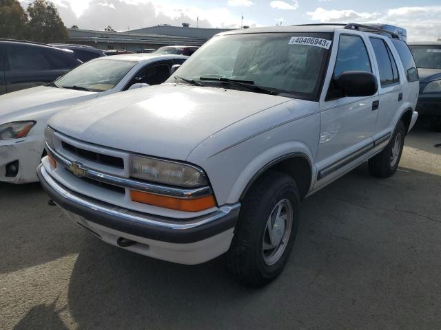 Photo 1 from auction – 2000 CHEVROLET BLAZER with VIN 1GNDT13W5Y2344803