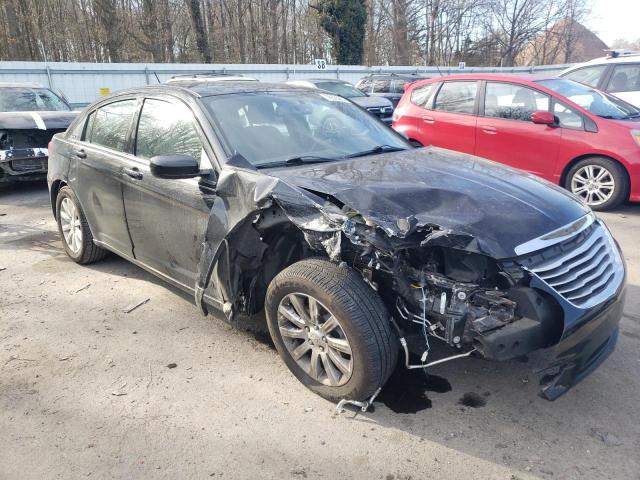 Photo 4 from auction – 2013 CHRYSLER 200 TOURIN with VIN 1C3CCBBBXDN615439