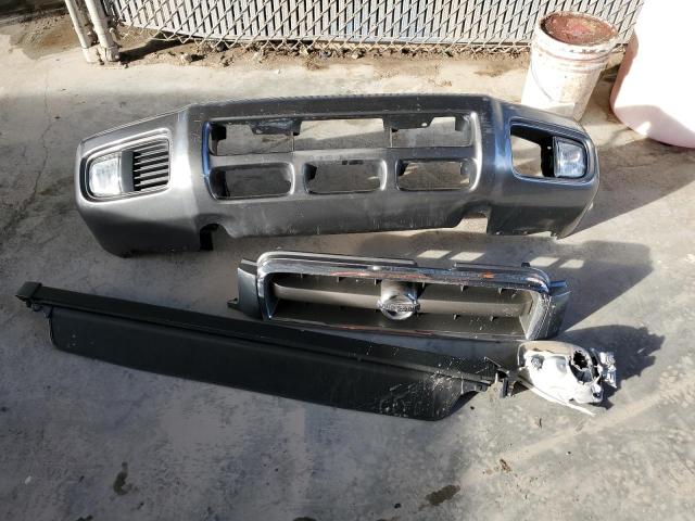 Photo 13 from auction – 2004 NISSAN PATHFINDER with VIN JN8DR09X34W801231