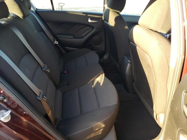 Photo 10 from auction – 2017 KIA FORTE LX with VIN 3KPFK4A70HE074870