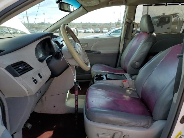 Photo 7 from auction – 2011 TOYOTA SIENNA LE with VIN 5TDKK3DC7BS129541