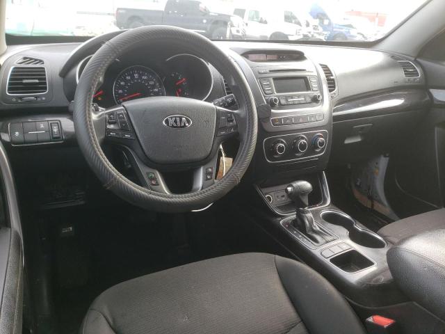 Photo 8 from auction – 2015 KIA SORENTO LX with VIN 5XYKTCA63FG552471