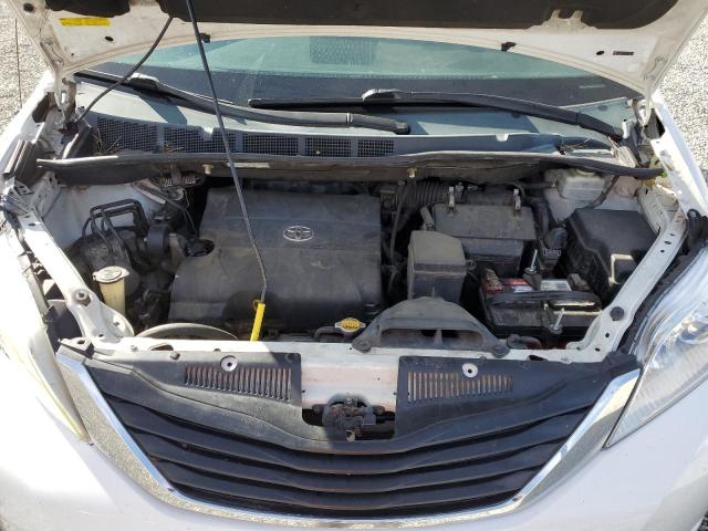 Photo 12 from auction – 2011 TOYOTA SIENNA LE with VIN 5TDKK3DC7BS129541