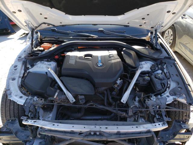 Photo 11 from auction – 2019 BMW 530E with VIN WBAJA9C51KB393685
