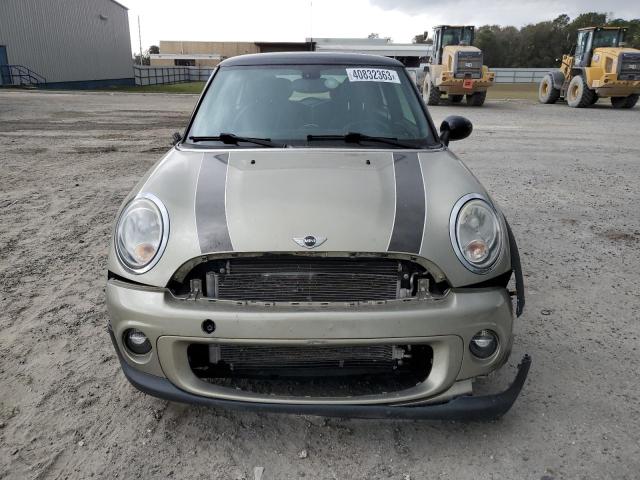 Photo 5 from auction – 2011 MINI COOPER with VIN WMWSU3C5XBT094957