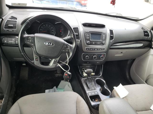 Photo 8 from auction – 2014 KIA SORENTO LX with VIN 5XYKTCA63EG469766