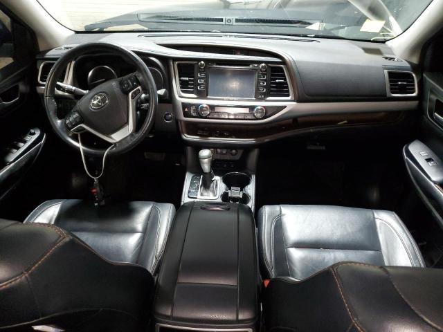 Photo 8 from auction – 2018 TOYOTA HIGHLANDER with VIN 5TDJZRFH3JS526245