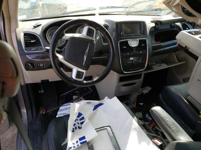 Photo 8 from auction – 2015 CHRYSLER TOWN & COU with VIN 2C4RC1BG2FR696275